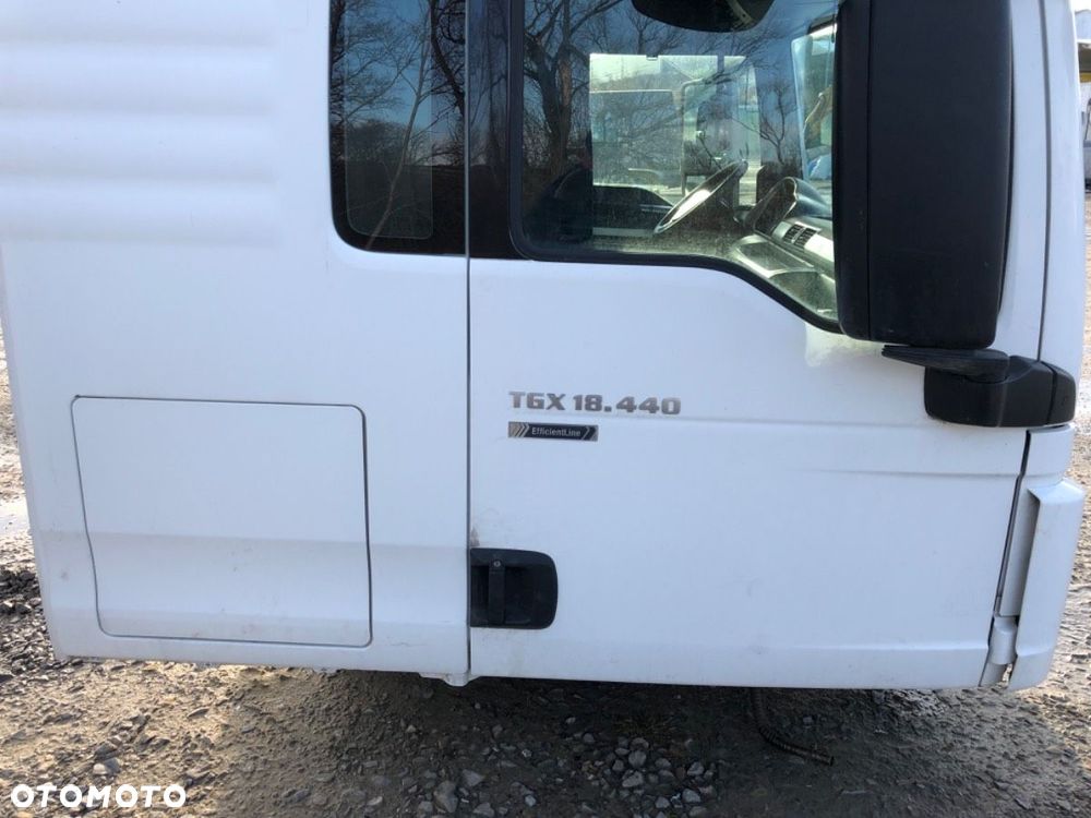 KABINA KOMPLETNA  MAN TGX I 2006 - 2022 18.440 324 kW [441 KM] 4x2 2012 EURO 6 XLX BRUTTO - 5