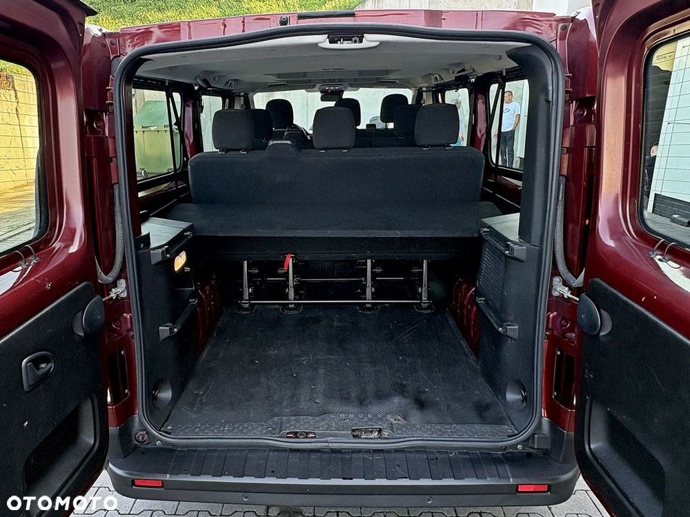 Renault trafic - 19