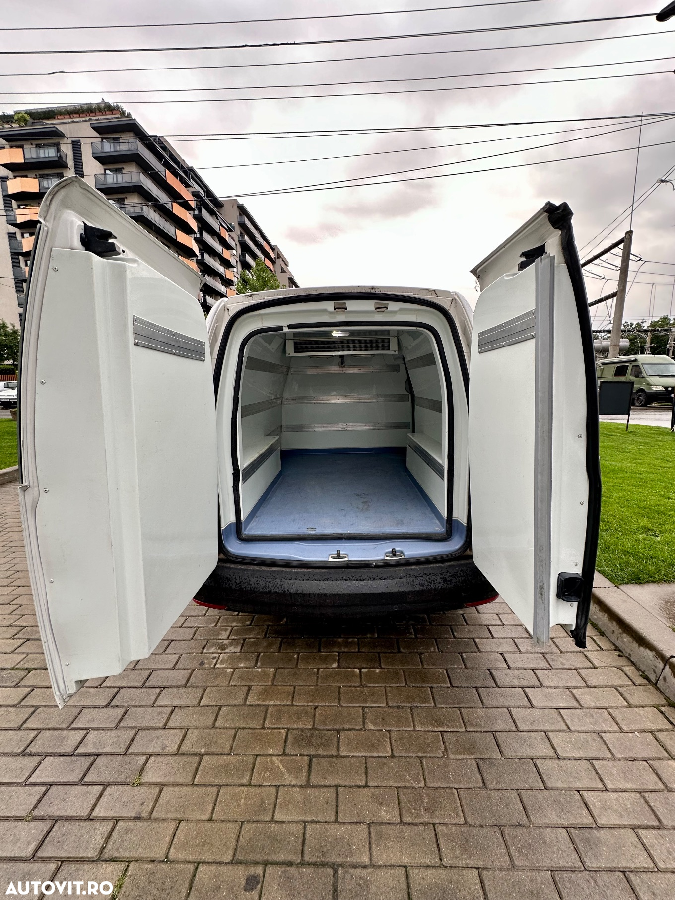 Volkswagen Caddy Maxi Frigorific cu Congelare - 9