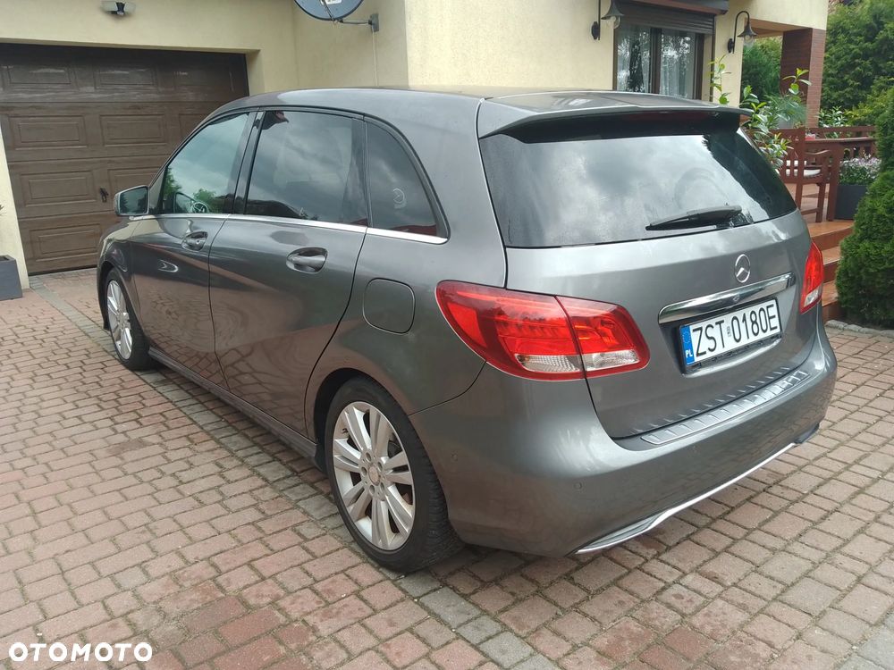Mercedes-Benz Klasa B 180 Style - 2