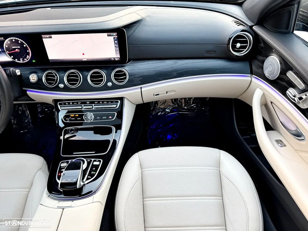 Mercedes-Benz E 43 AMG 4Matic 9G-TRONIC - 11