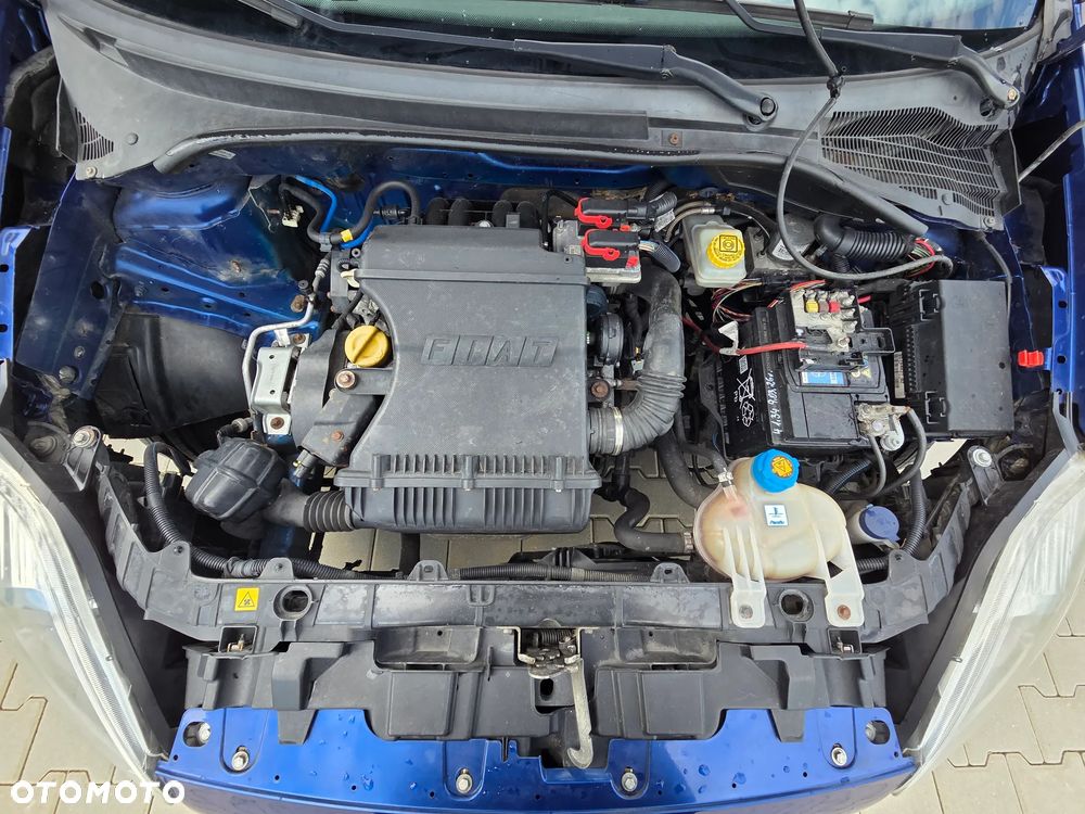 Fiat Grande Punto 1.4 16V Racing - 10