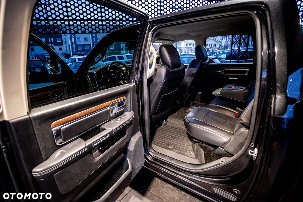 RAM 1500 Crew Cab Laramie - 14