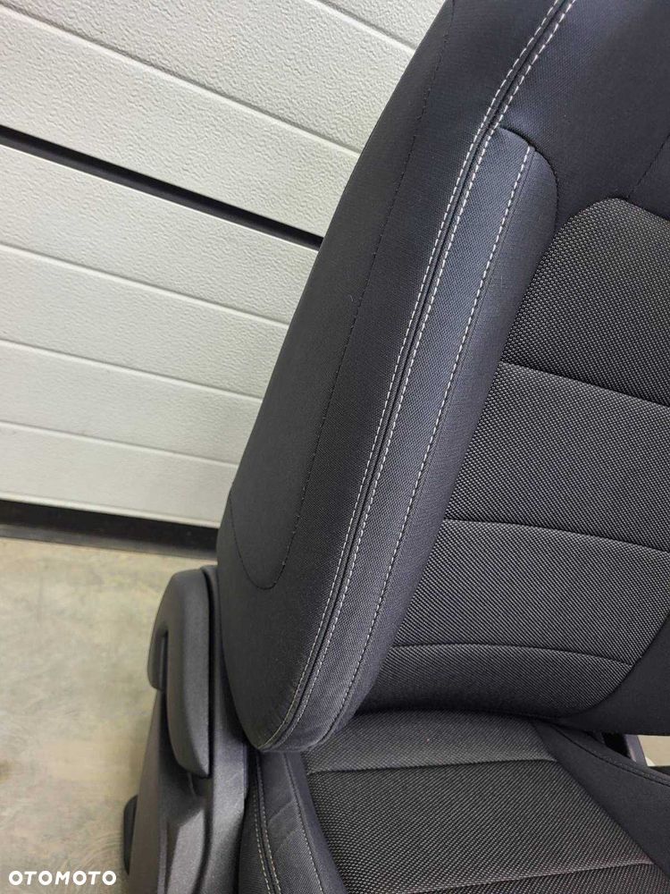 Fotel pasażera Ford Mustang gen VI cabrio 2015, 2016, 2017 Nr. 46 - 9