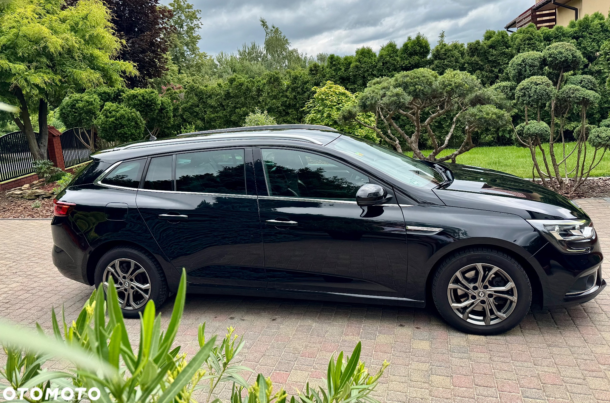 Renault Megane 1.6 dCi Intens - 9