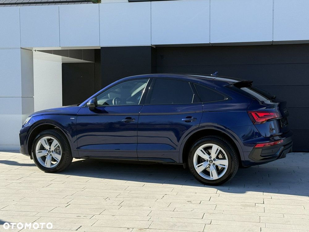 Audi Q5 Sportback 40 TDI quattro S tronic S line - 4