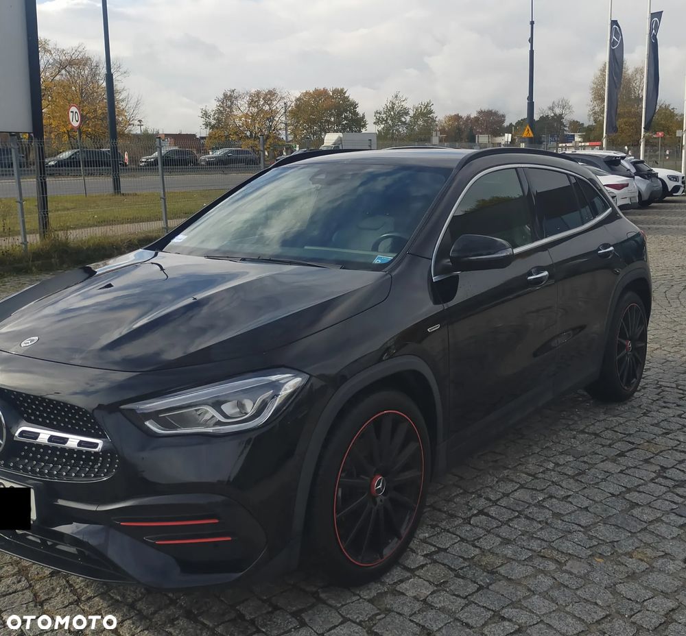 Mercedes-Benz GLA 200 Business Edition - 6