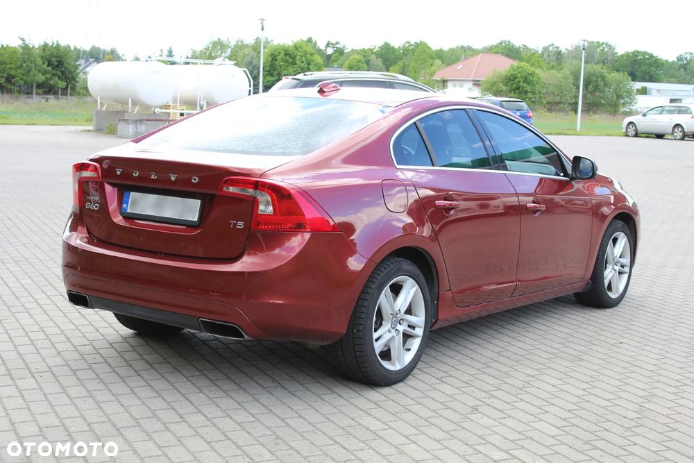 Volvo S60 2.5 T5 - 2