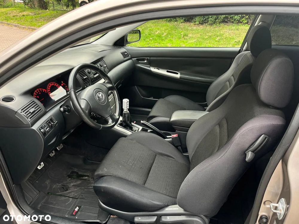 Toyota Corolla 1.8 VVTL-i TS - 10