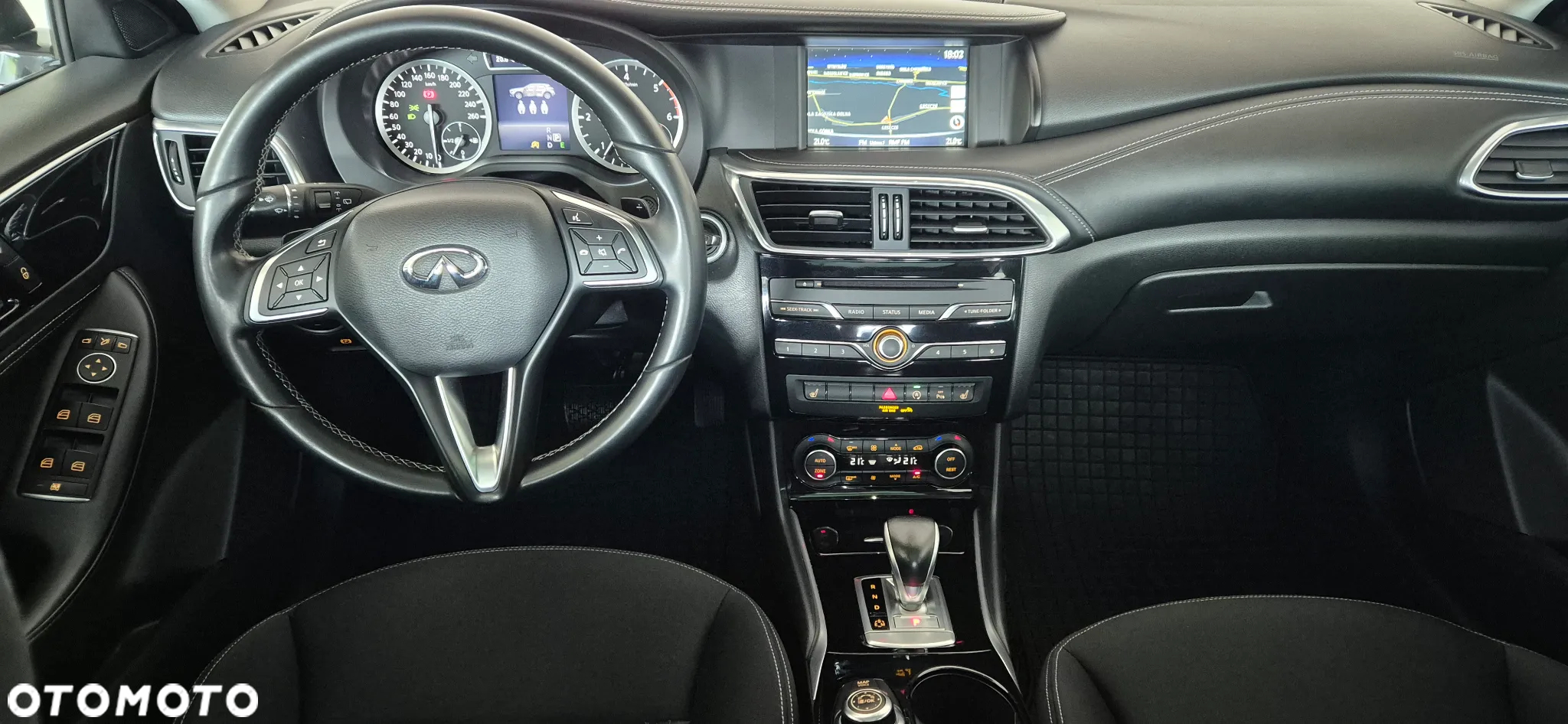 Infiniti QX30 2.2d Luxe AWD 7DCT - 15