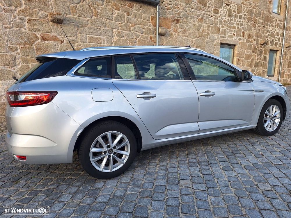 Renault Mégane 1.5 dCi Intens - 29