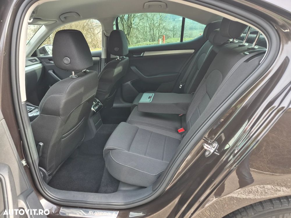 Skoda Superb 1.6 TDI DSG Style - 13