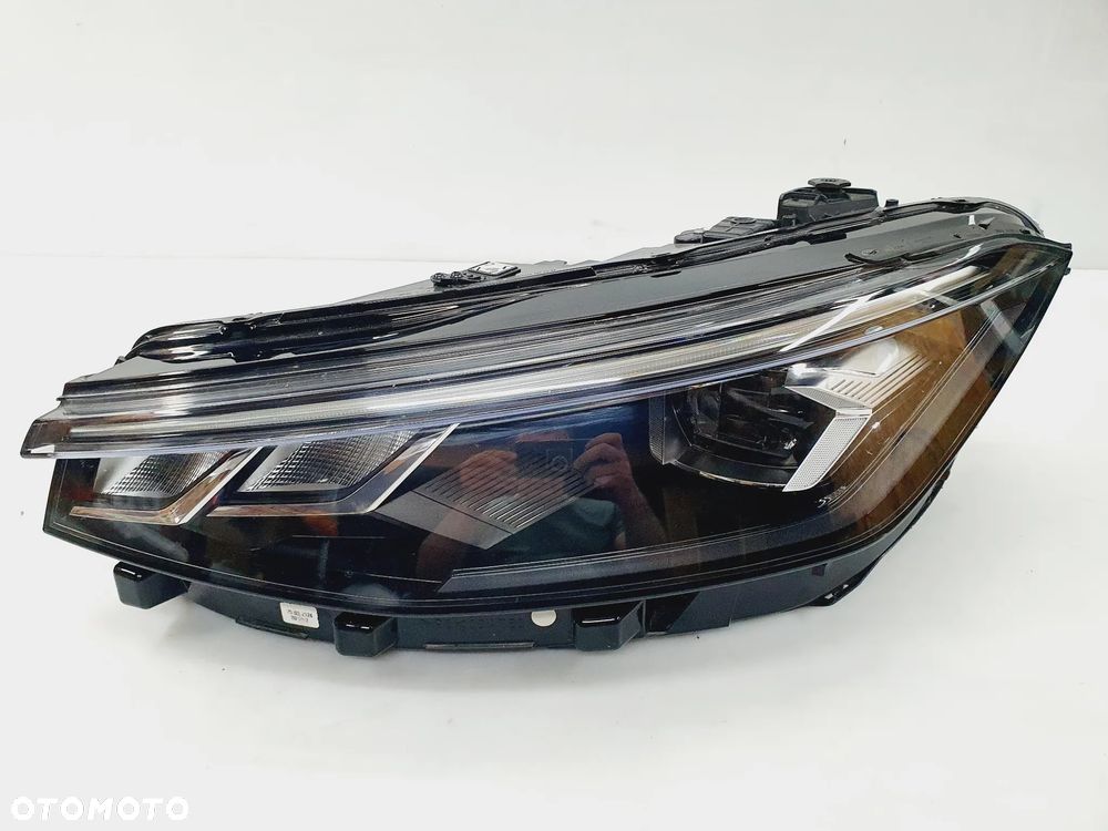 LAMPA LEWA PRZÓD FULL LED VW PASSAT B9 ORYGINAŁ EU! 3J1941005 - 2