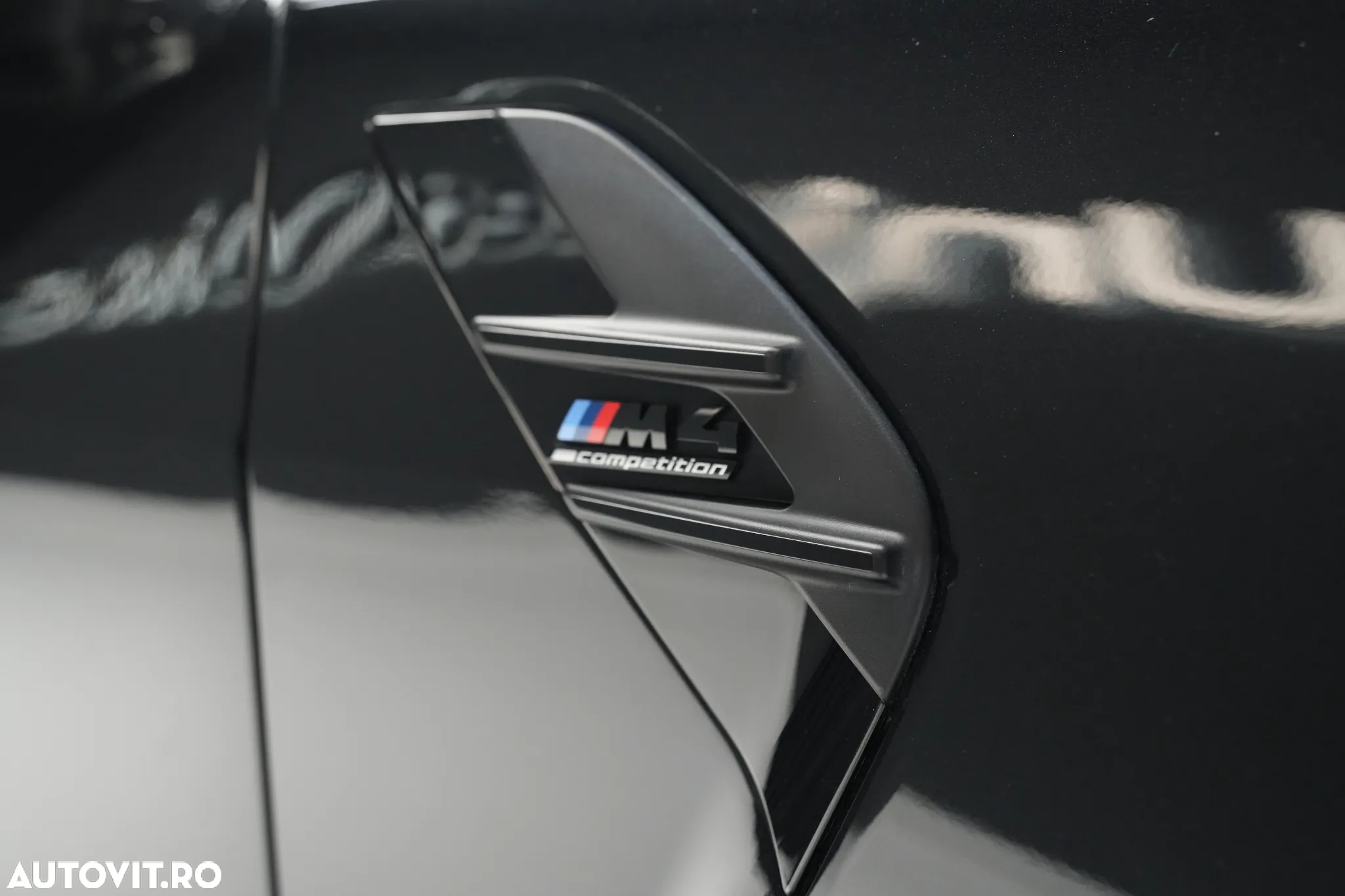 BMW M4 Competition M xDrive - 5