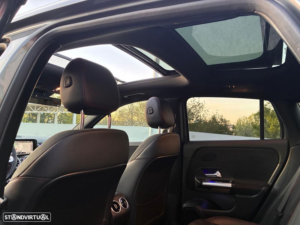Mercedes-Benz GLA 250 - 15