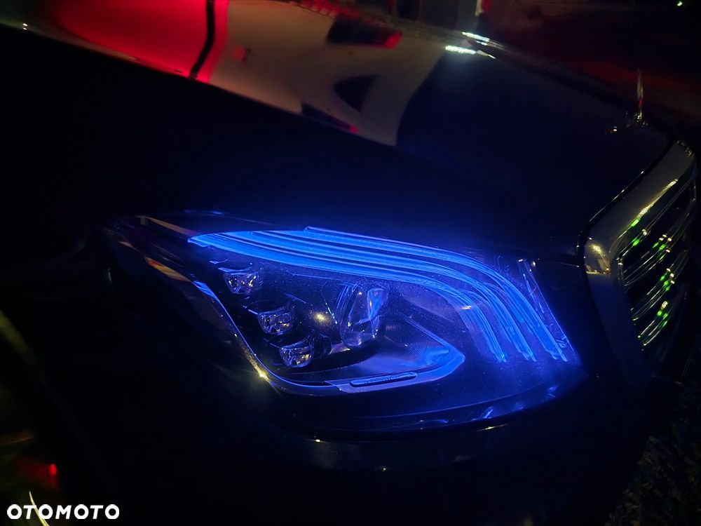 Mercedes-Benz Klasa S 560 4-Matic L 9G-TRONIC - 16