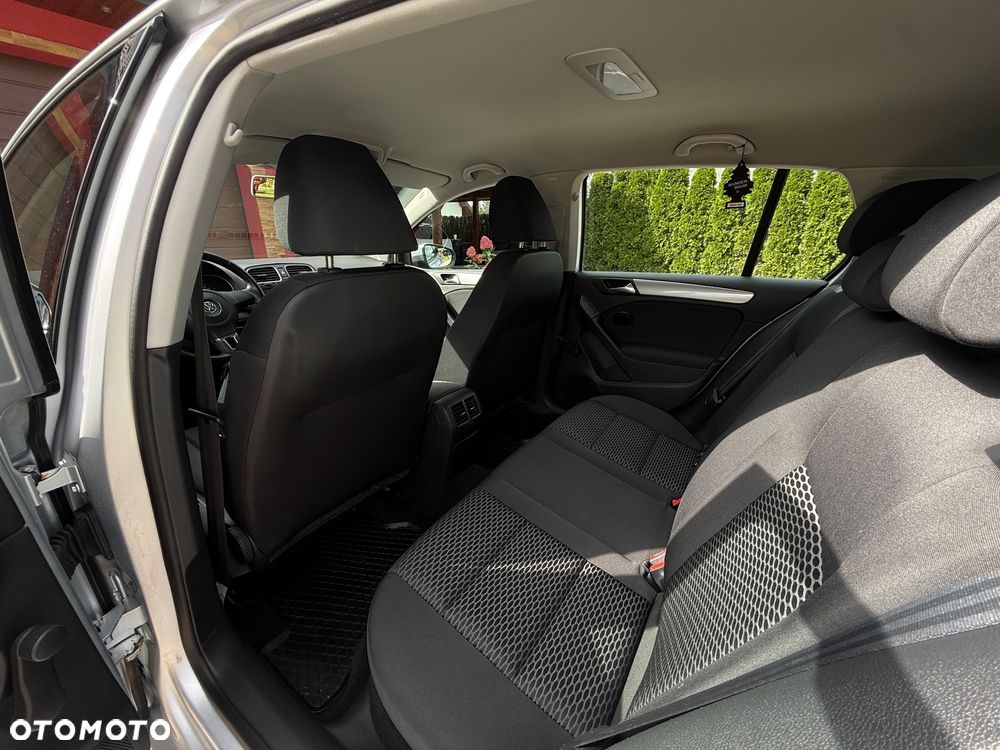 Volkswagen Golf 1.6 DSG Trendline - 13