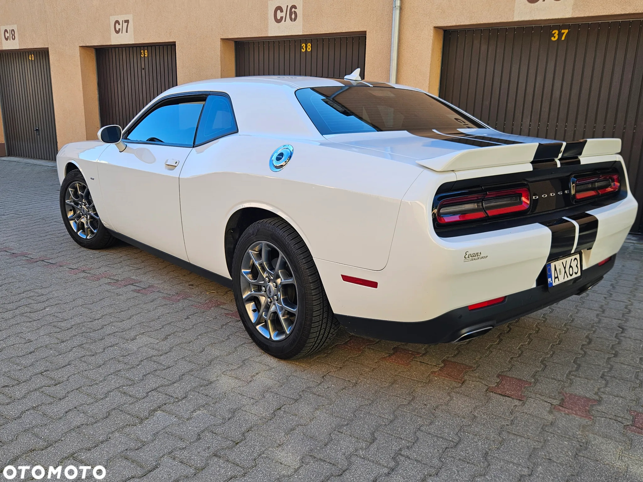 Dodge Challenger Automatik SXT Plus - 8