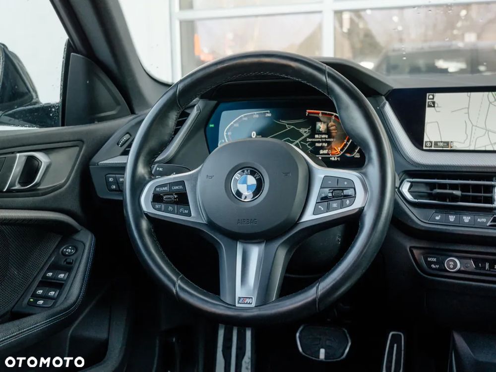 BMW Seria 2 218i M Sport - 6