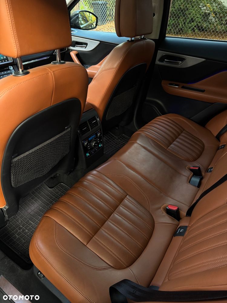 Jaguar F-Pace 2.0 i4P AWD Portfolio - 27