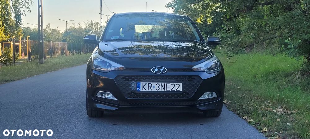 Hyundai i20 1.2 Classic + - 6