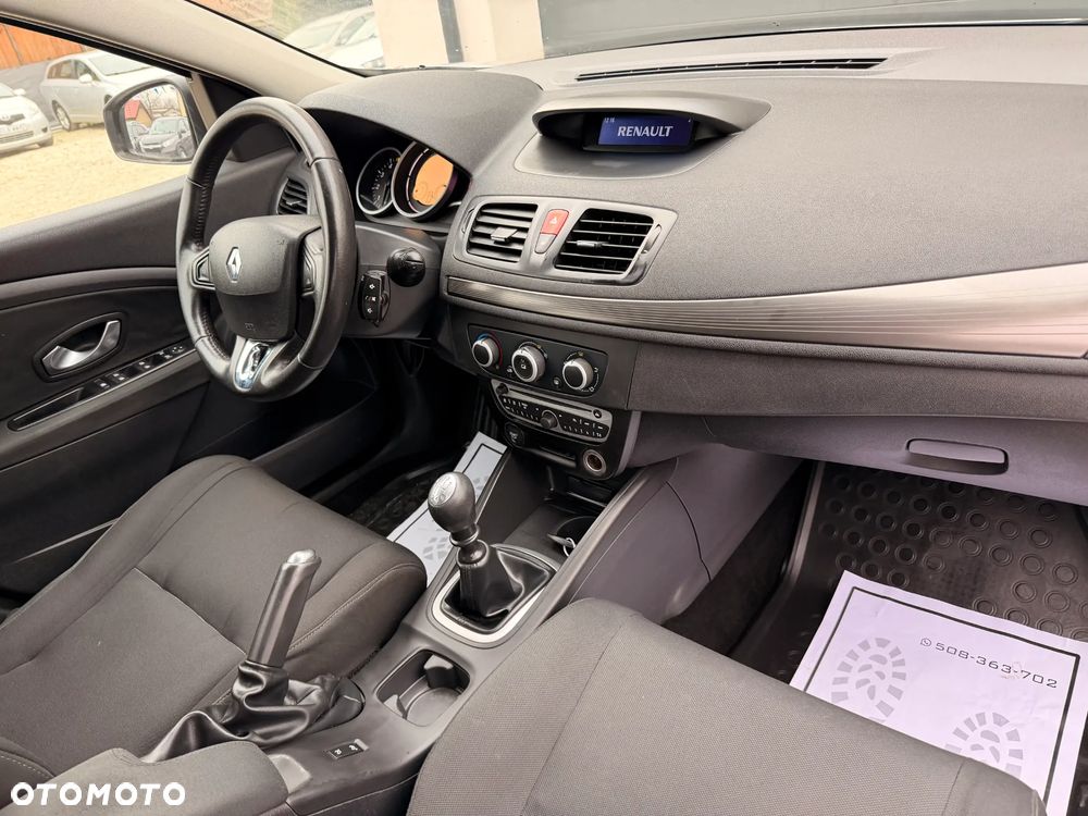 Renault Megane 1.5 dCi Dynamique - 8