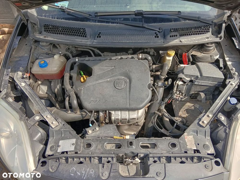 Belka Zawieszenia Tył (Zderzak, Maska, Lampa, Drzwi,) Fiat Bravo 1.4 Benzyna 119 Km 2007 - 10