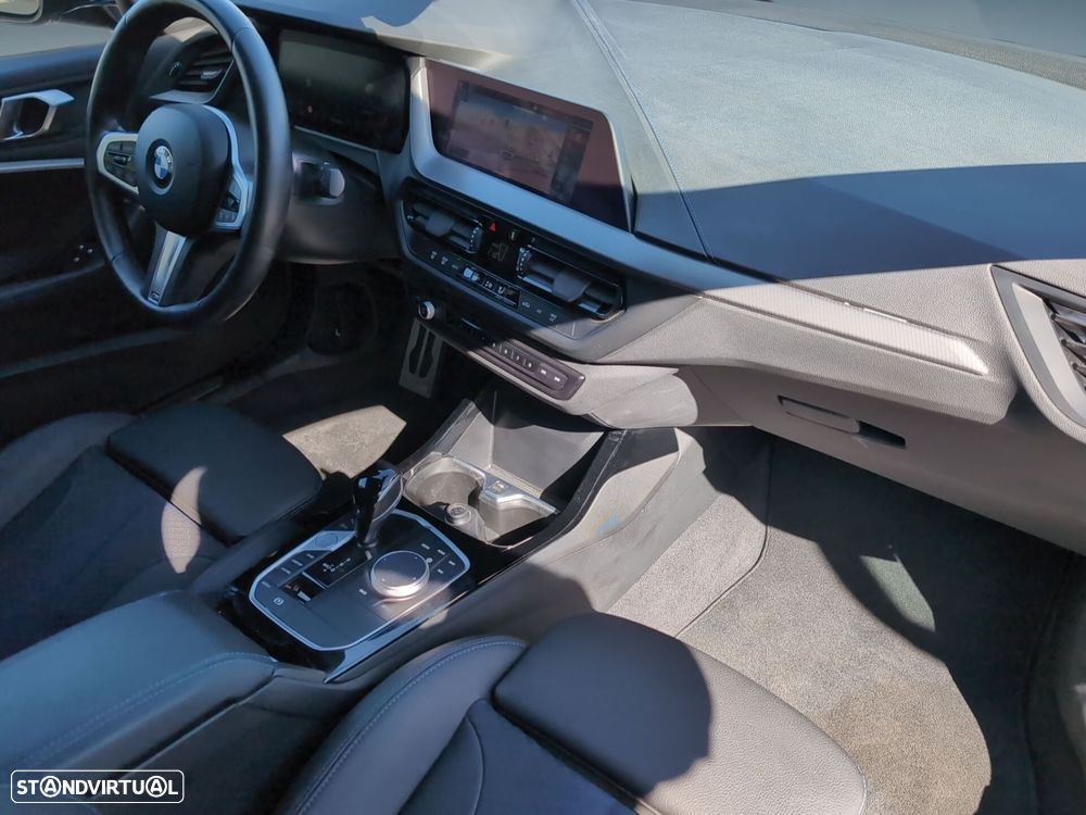 BMW 116 d Pack Desportivo M Auto - 12