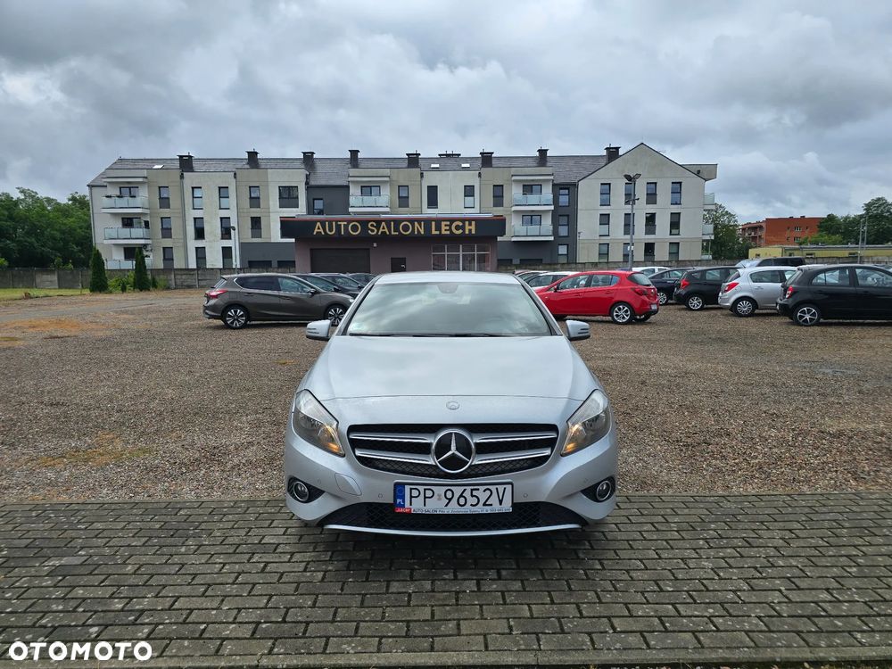 Mercedes-Benz Klasa A 180 (BlueEFFICIENCY) Style - 2