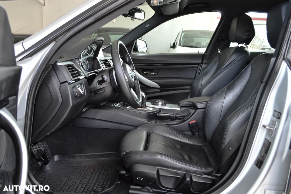 BMW Seria 3 320i Aut. M Sport - 23