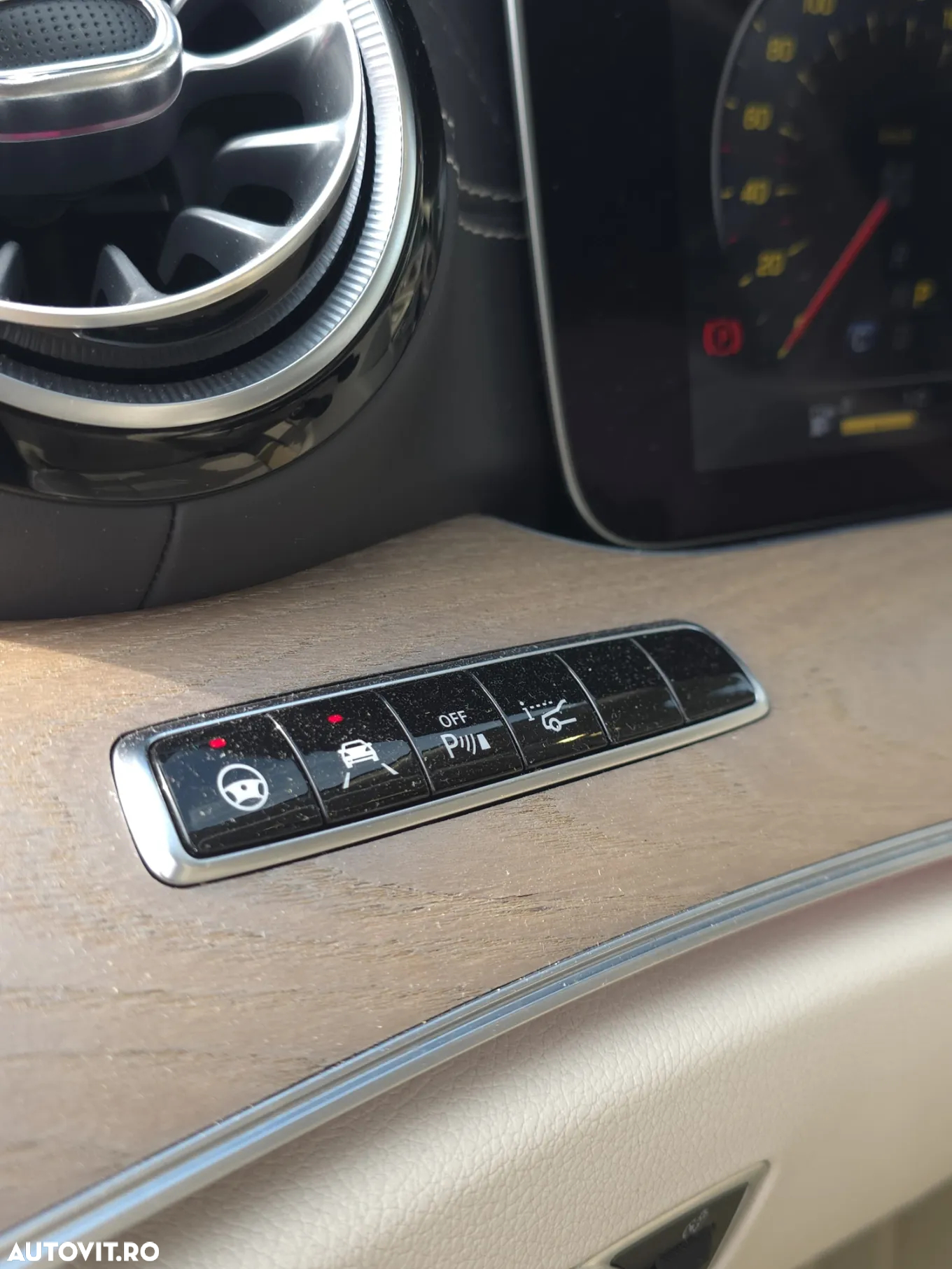 Mercedes-Benz CLS 450 4MATIC Aut - 3