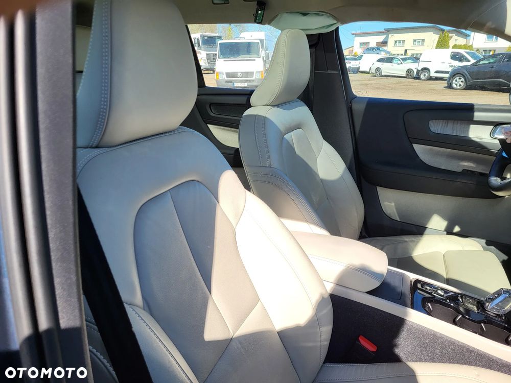 Volvo XC 40 T3 Geartronic Inscription - 30