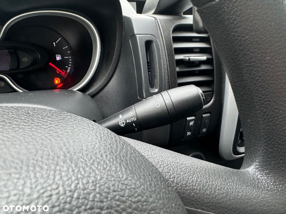 Renault Trafic - 21