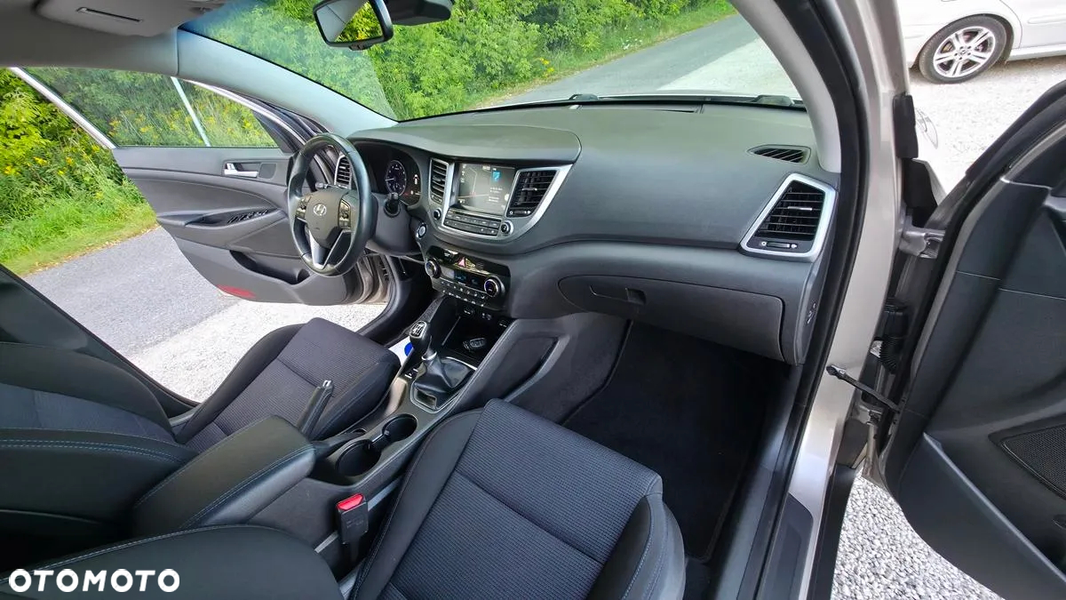 Hyundai Tucson - 30