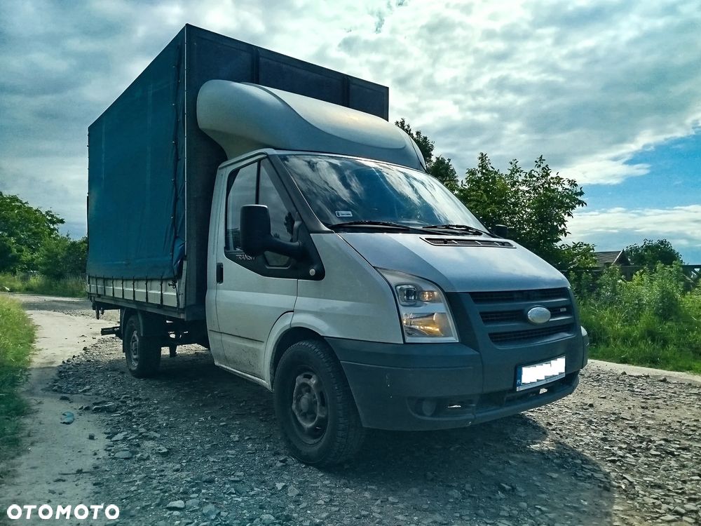 Ford Transit - 1