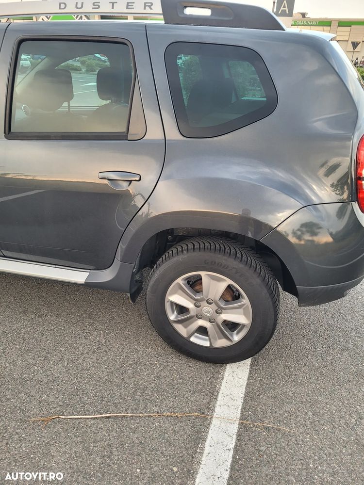 Dacia Duster 1.5 dCi 4x4 Laureate - 13