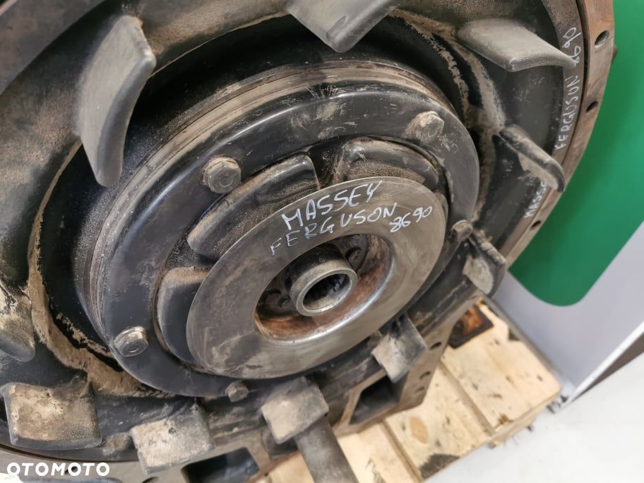 Koło zamachowe Massey Ferguson 8680 {Agco Power Sisu 84CTA-4V SCR} - 1