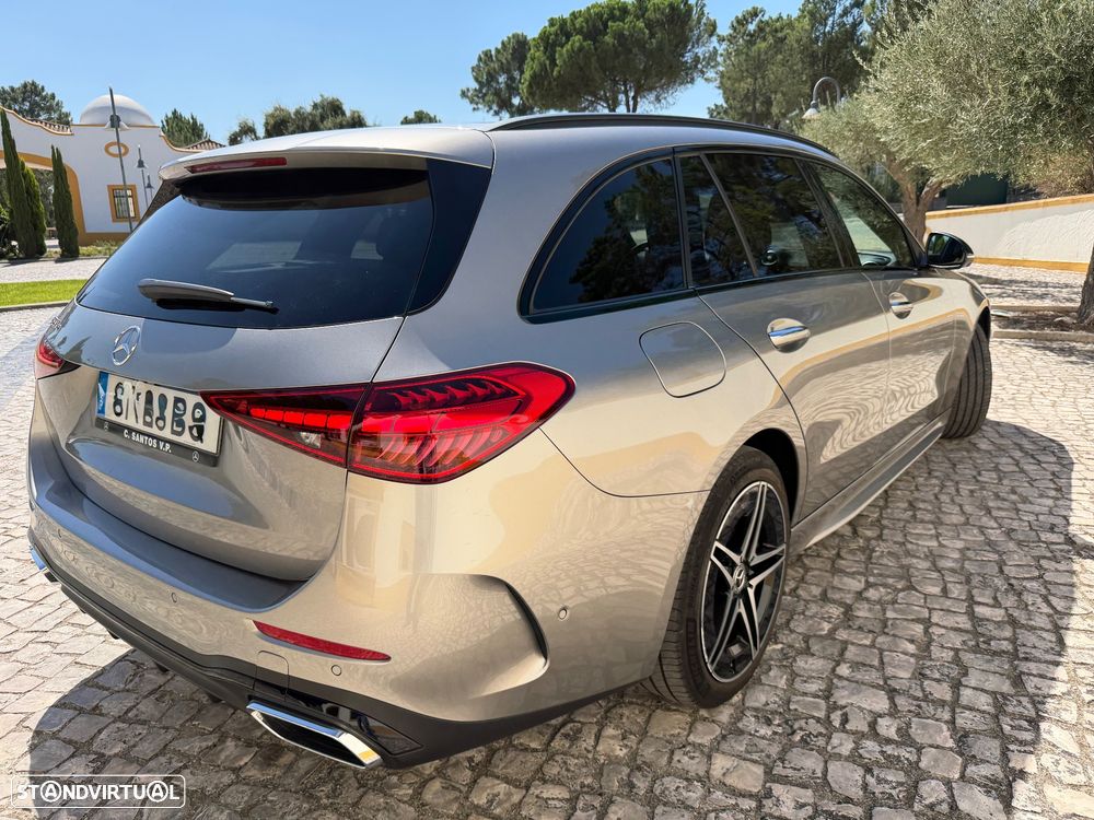 Mercedes-Benz C 300 2024 photo 3