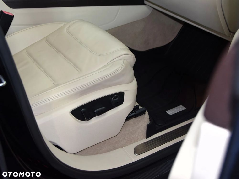 Volkswagen Touareg 3.6 V6 FSI BMT - 26