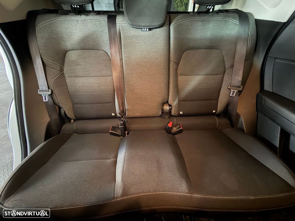 Renault Captur TCe 90 BUSINESS EDITION - 27