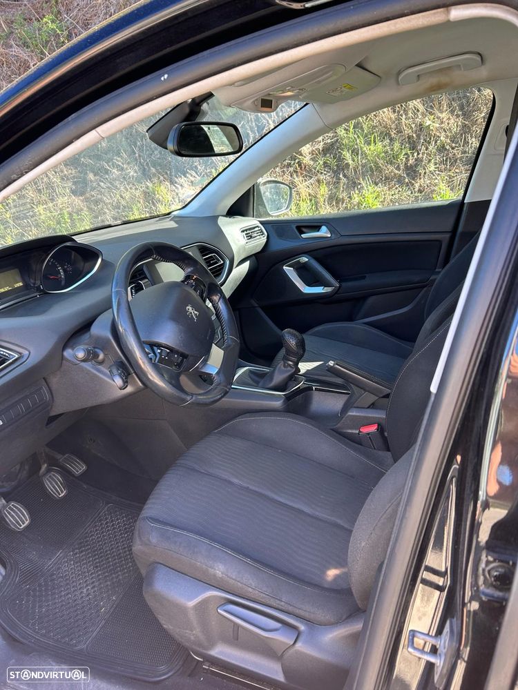 Peugeot 308 SW - 3