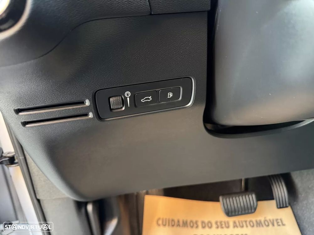 Volvo XC 40 1.5 T4 PHEV Inscription Expression - 35