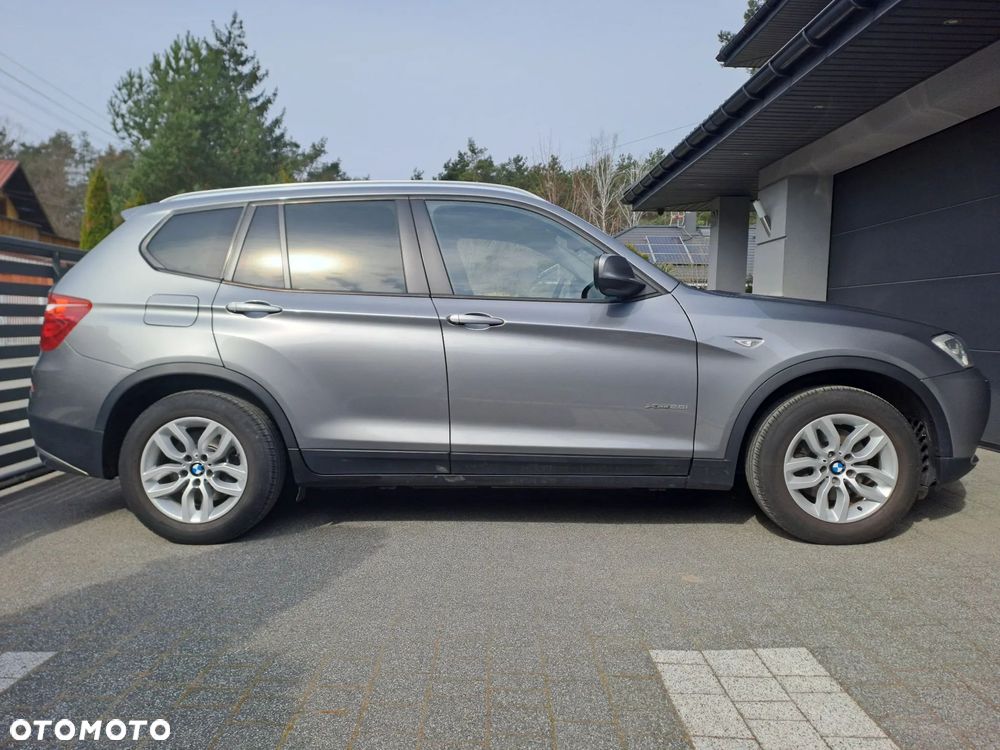 BMW X3 xDrive28i - 2