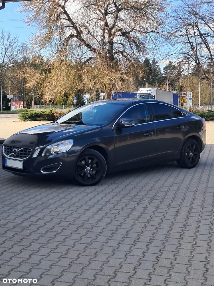 Volvo S60 D3 Summum - 22