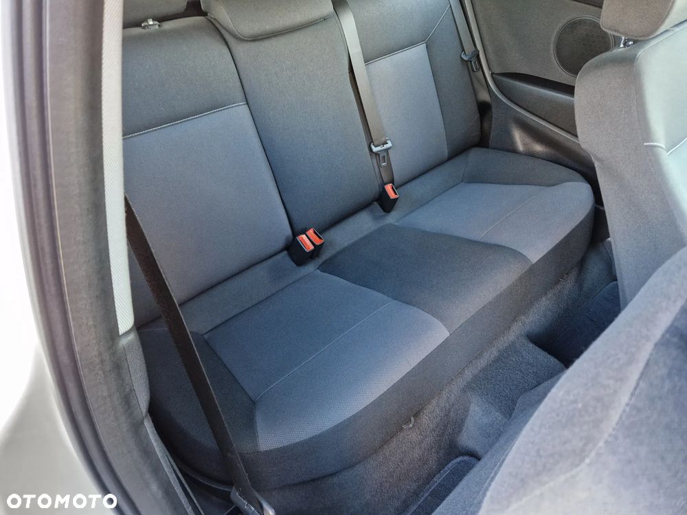 Opel Astra GTC 1.6 Catch me - 22