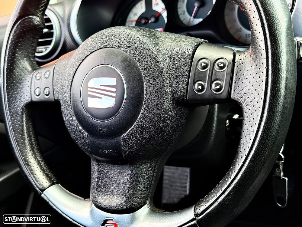 SEAT Leon 2.0 T FSI FR Limited - 14