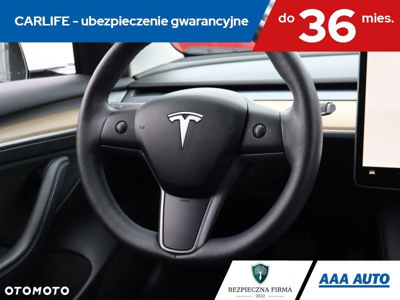 Tesla Model 3 - 18