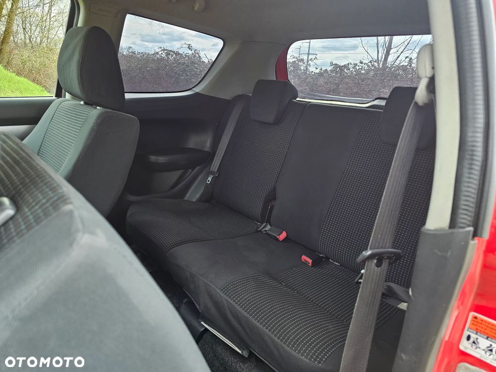 Suzuki Swift 1.3 DDiS 16v GLX - 17