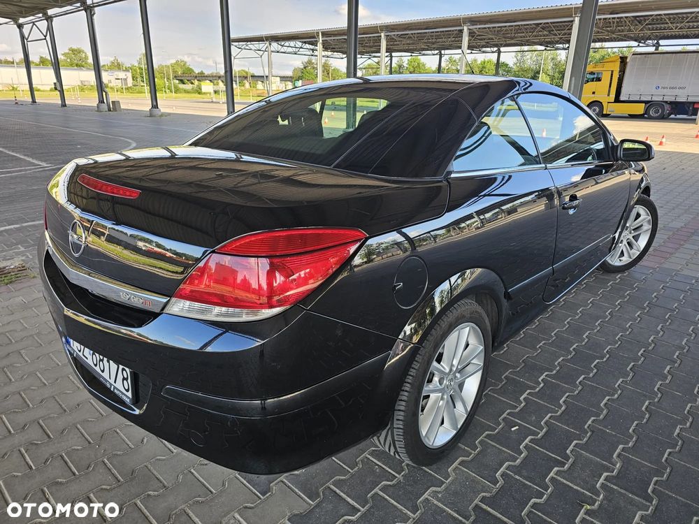 Opel Astra 1.9 CDTI Cosmo - 6