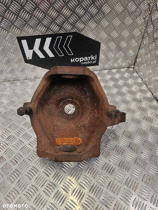 Prawa zwrotnica przednia Case 695 Komatsu WB97S-5, New Holland B115/LB115 - 3